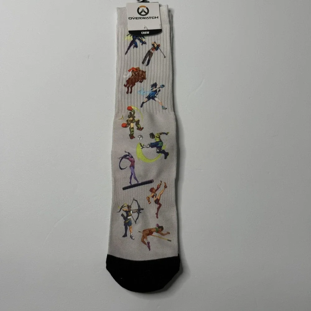 Overwatch Crew Socks Men sz 10-13 White Black‎ Bioworld Gamer 2018 NWT